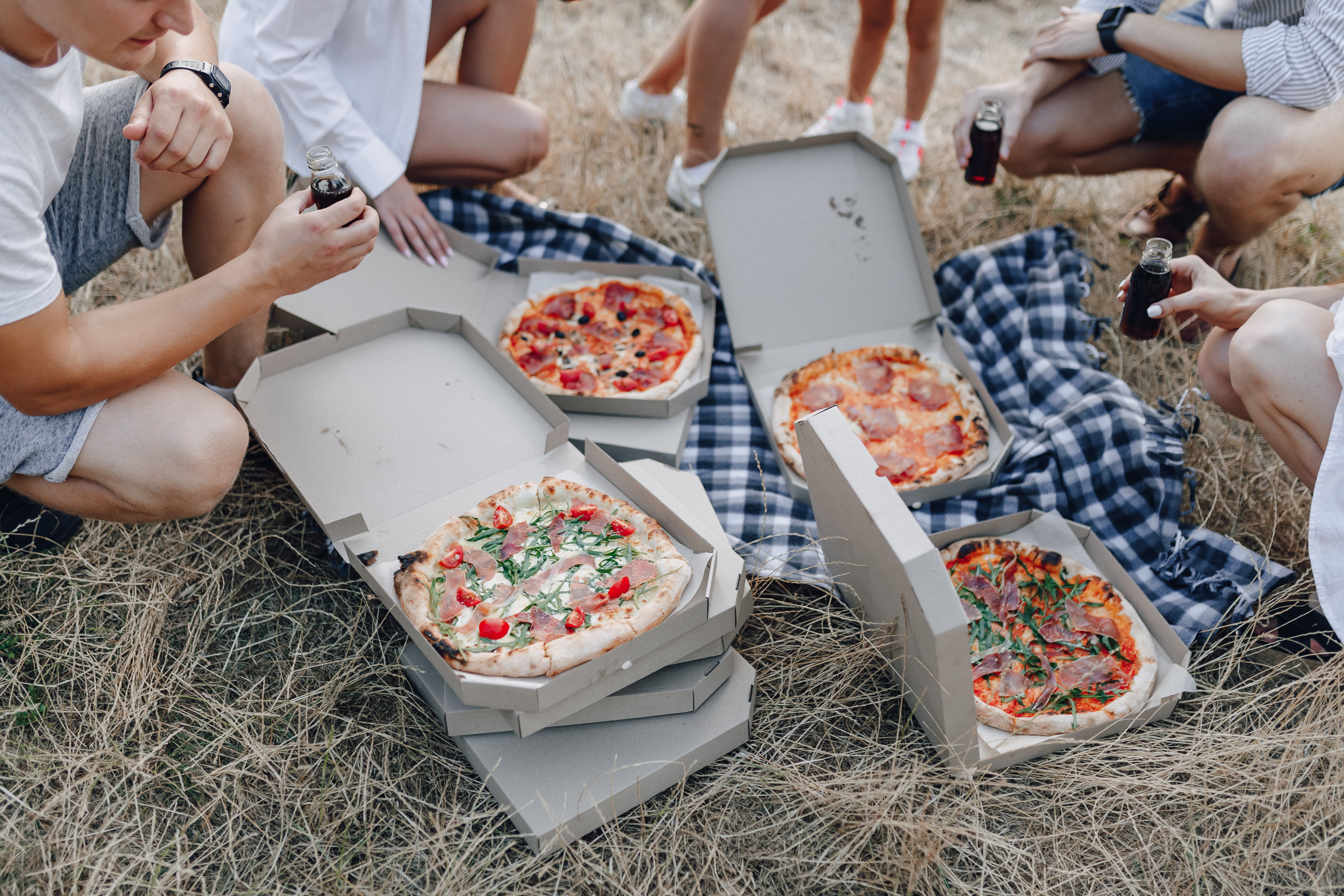 Hämtpizza & kvällsdopp
