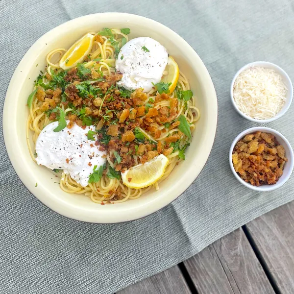 Pasta Limone med burrata & brödcrunch (Recept & Vintips)