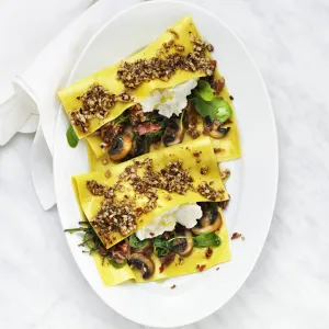 Öppen lasagne med spenat, ricotta och mandelpesto