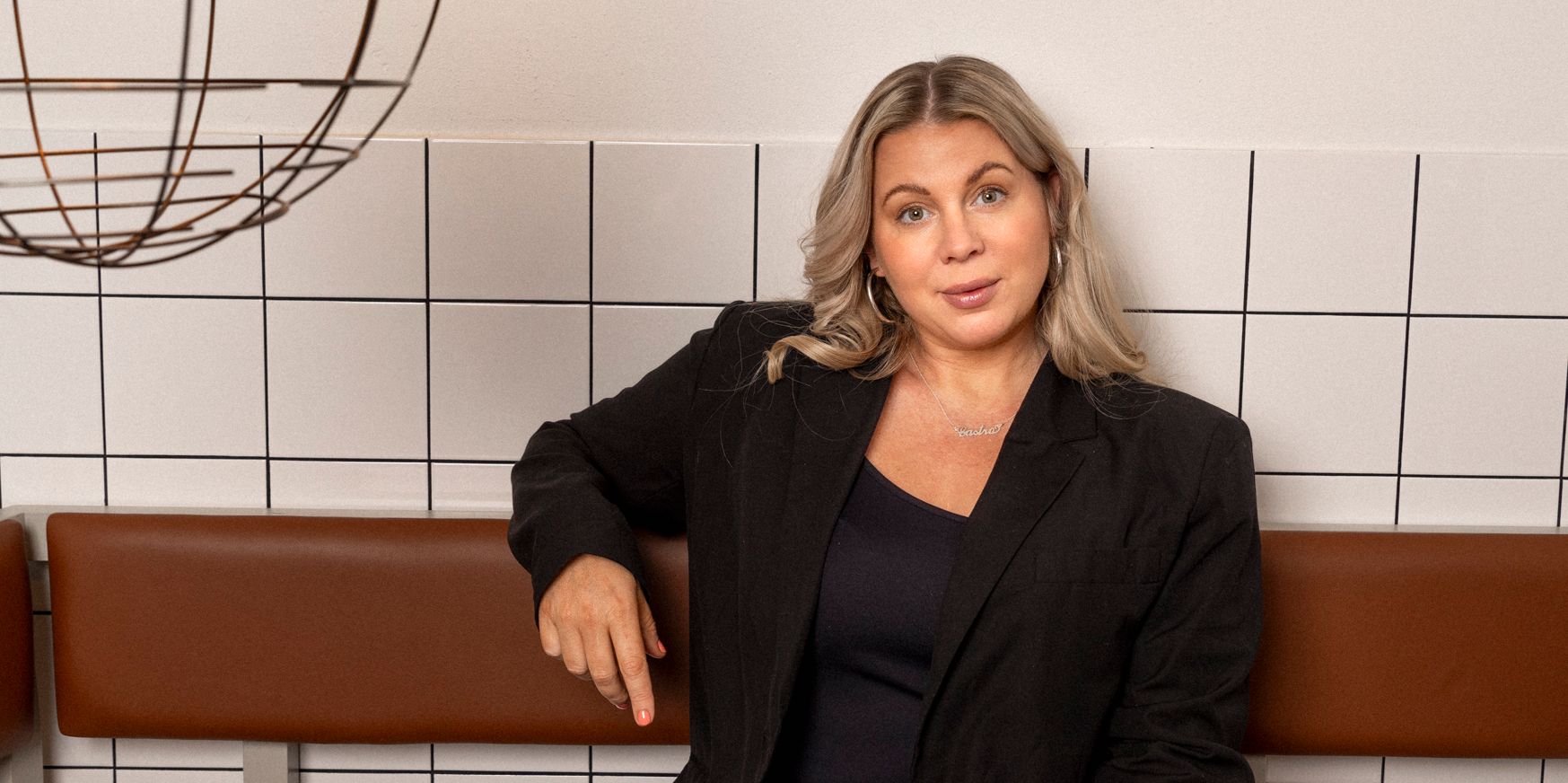 Vi möter champagneriddaren Elina Gregor Ström