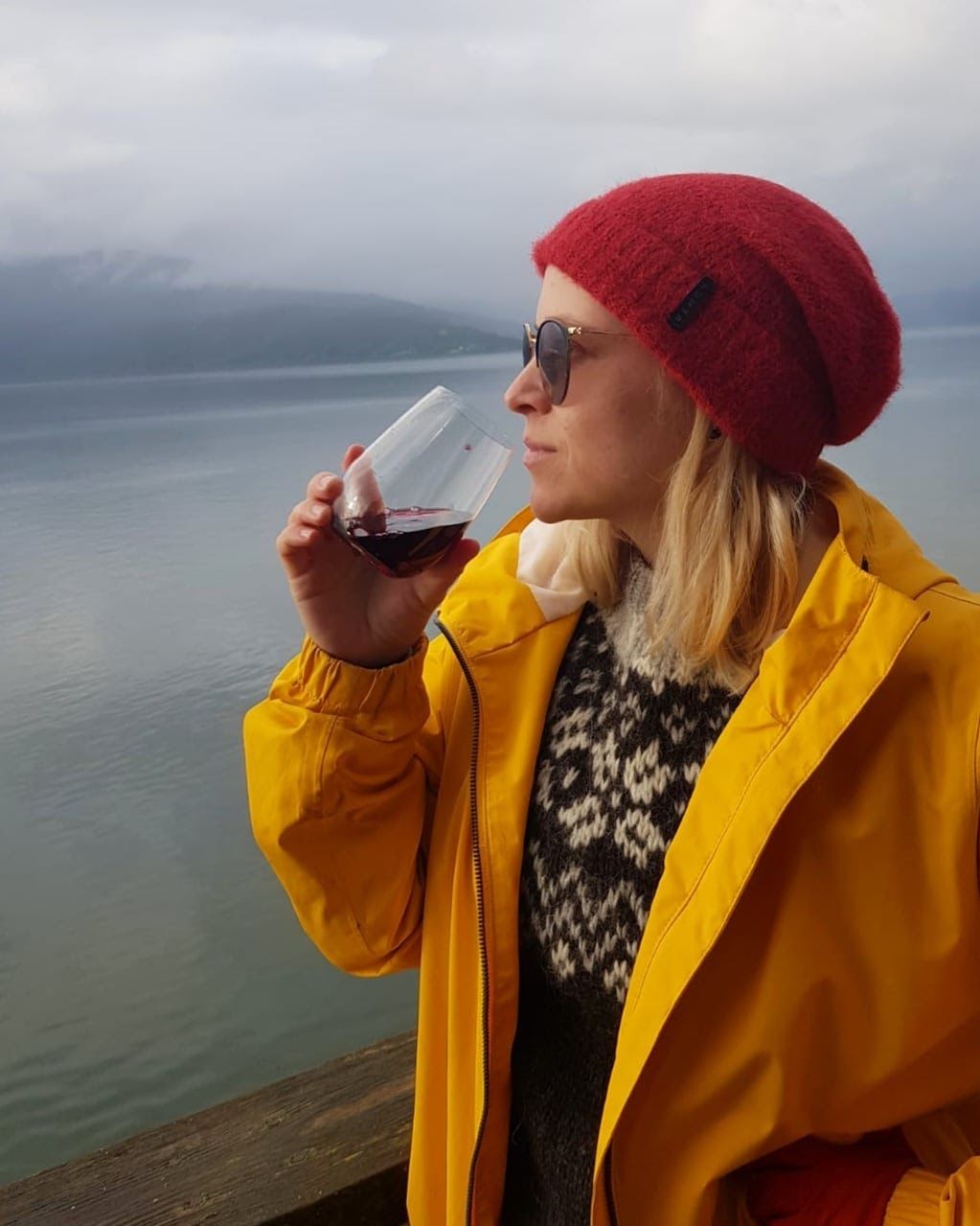 Snurra flaskan: Tervetuloa / Välkommen Eeva Hakala