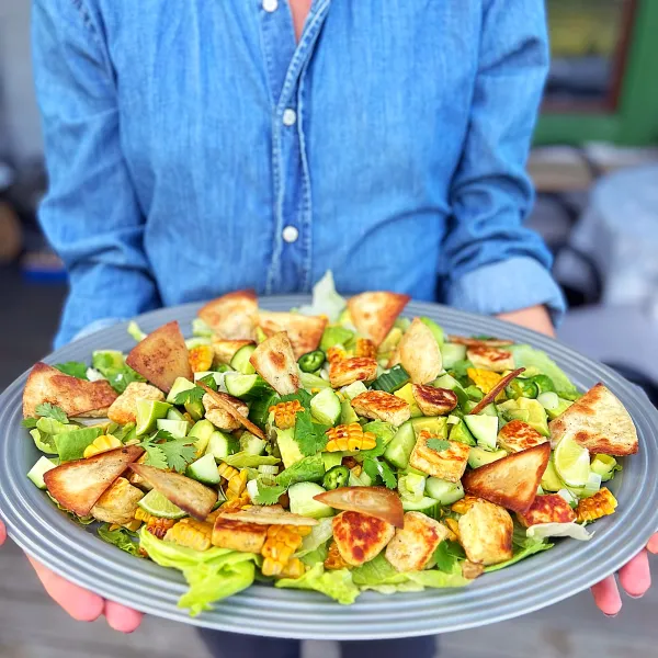 Äntligen Helg med Suzanne Ribbing: fräsch tacosallad