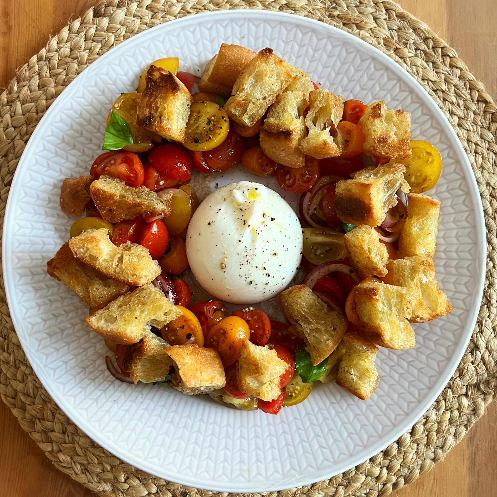 Äntligen Helg med Suzanne Ribbing: Panzanella - toskansk brödsallad