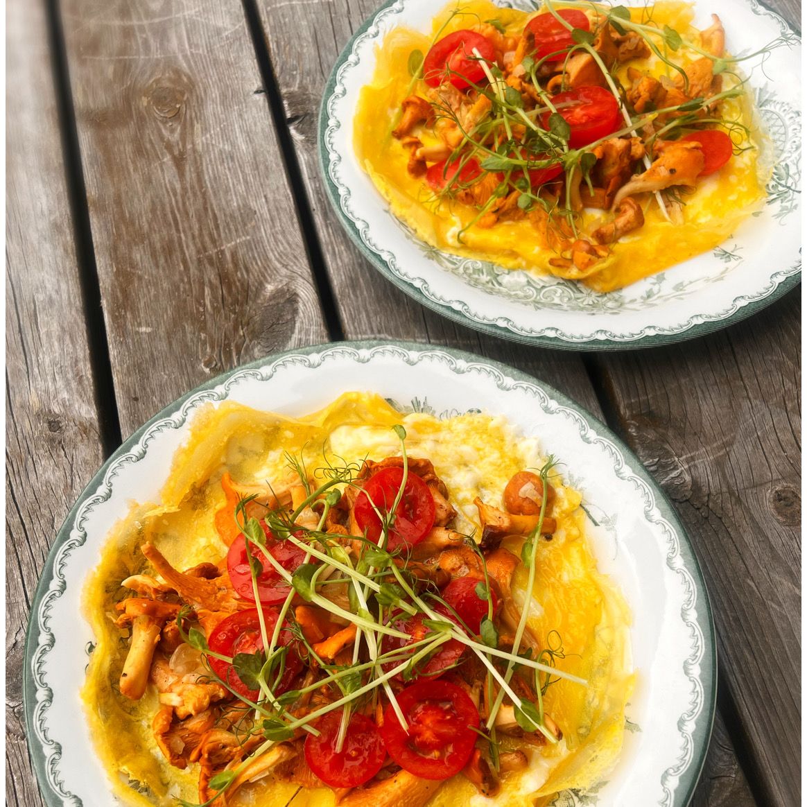 Omelettpannkaka med kantareller – Recept & Dryck